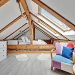 Cosy Attic - Klimatyczny Na Poddaszu Z Parkingiem By Lion شقة سوبوت