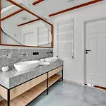 Cosy Attic - Klimatyczny Na Poddaszu Z Parkingiem By Lion