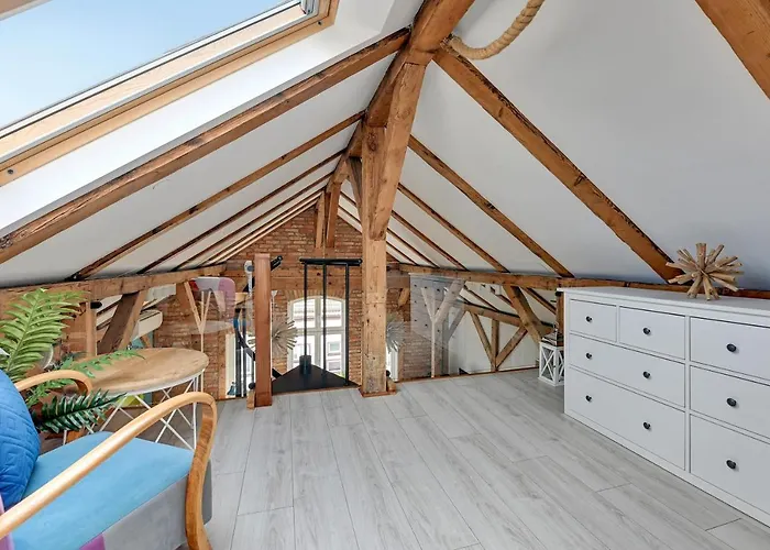 Cosy Attic - Klimatyczny Na Poddaszu Z Parkingiem By Lion Apartment *